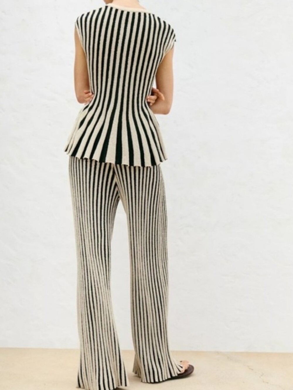 Zara Black & Cream Vertical Stripe Knit Wide-Leg Set - Picture 8 of 11